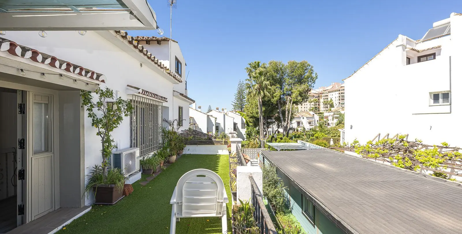 Продажа  отдельно стоящей виллы в Marbella 54