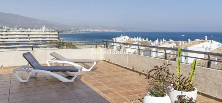 Venta de ático en Puerto Banús 2