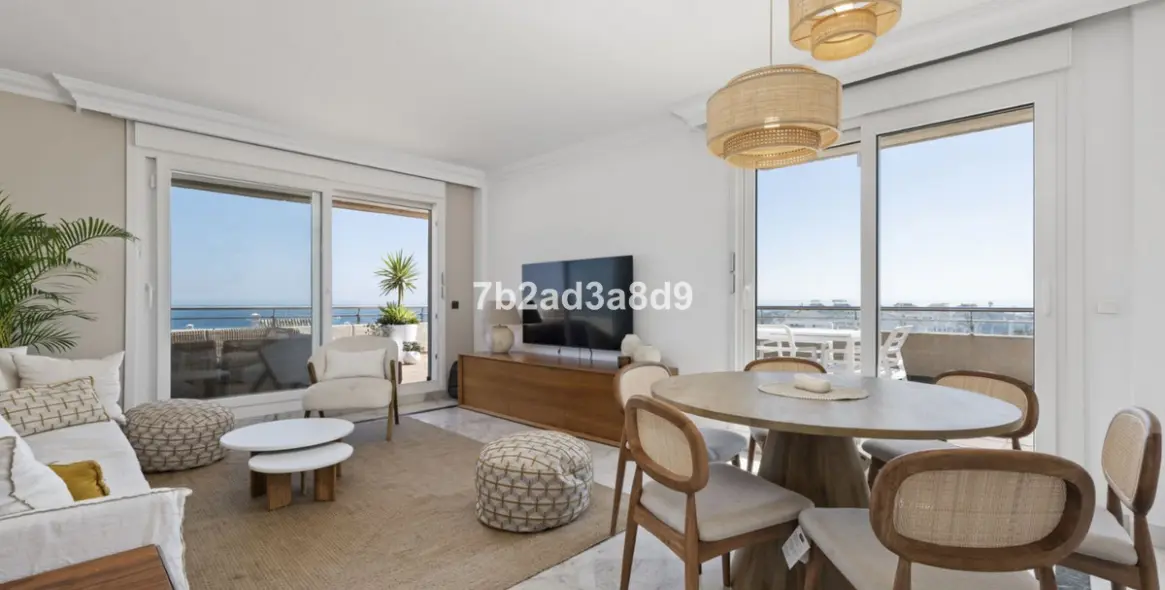 Venta de ático en Puerto Banús 5