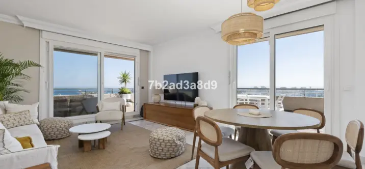 Venta de ático en Puerto Banús 4