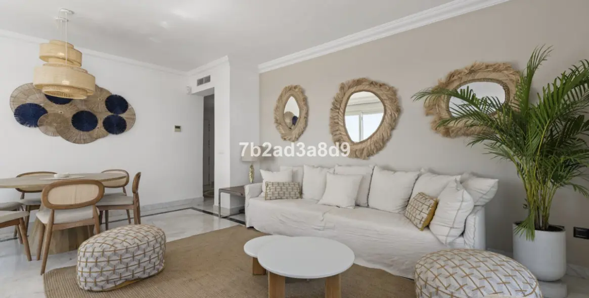 Venta de ático en Puerto Banús 8