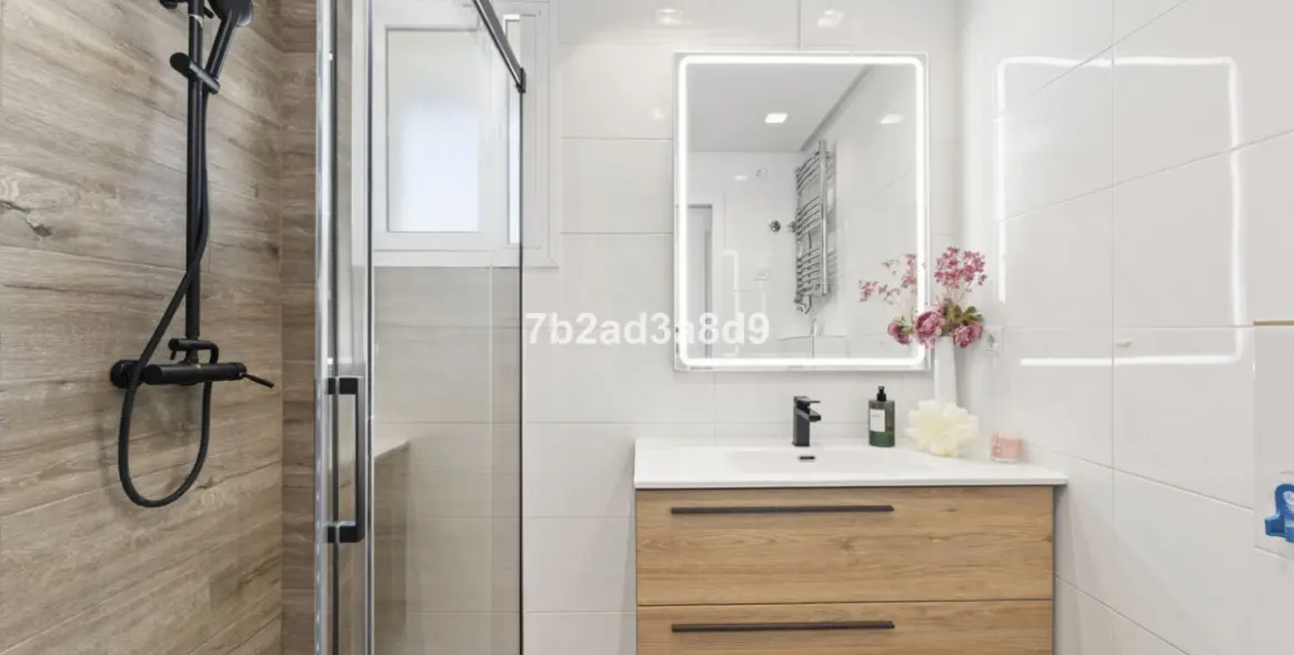 Venta de ático en Puerto Banús 19