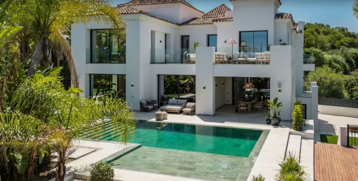 Venta de villa independiente en La Quinta 2