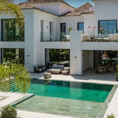 Venta de villa independiente en La Quinta