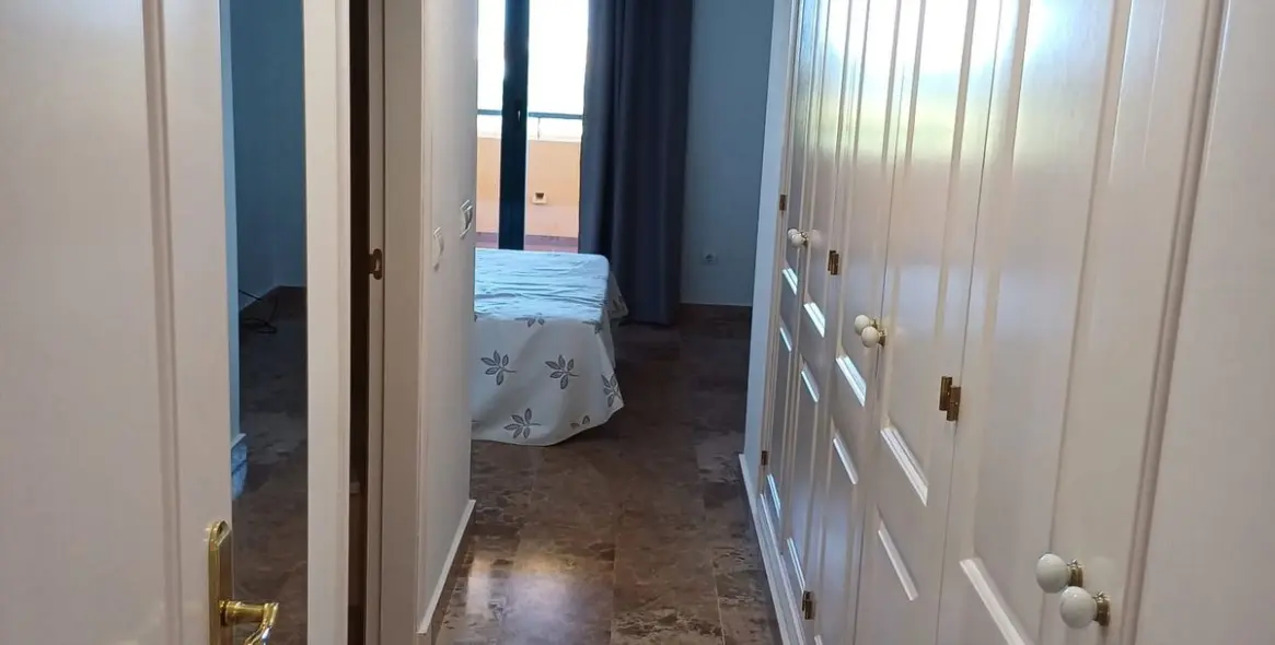 Долгосрочная аренда апартаментов на среднем этаже в San Pedro de Alcántara 8