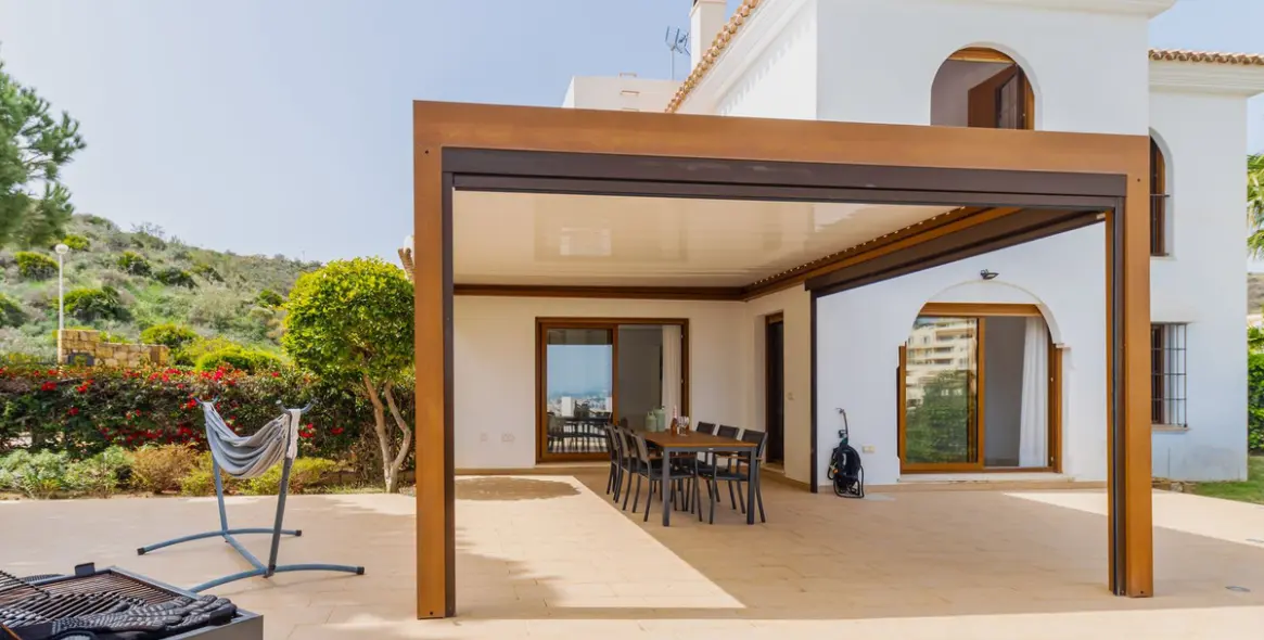 Alquiler a largo plazo de villa independiente en Mijas Costa 3