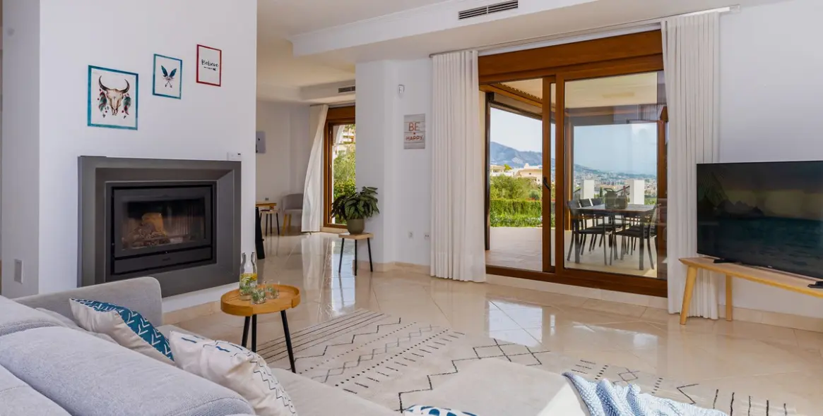 Alquiler a largo plazo de villa independiente en Mijas Costa 4