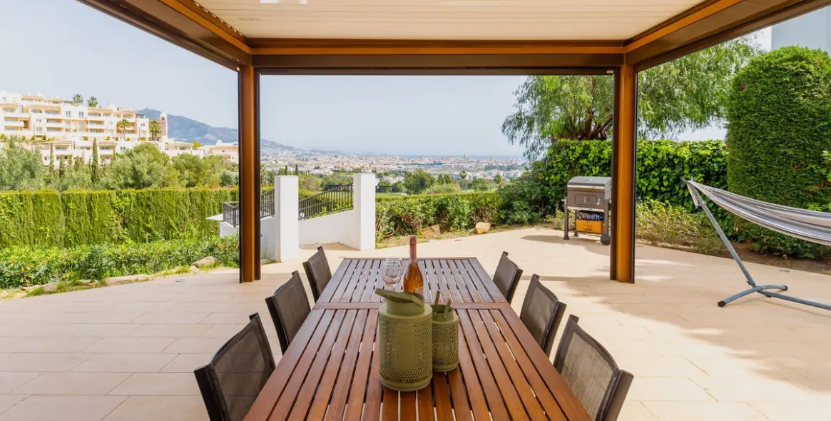 Alquiler a largo plazo de villa independiente en Mijas Costa 9