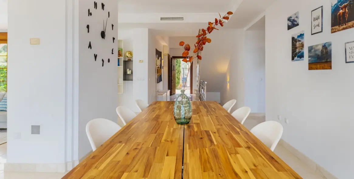 Alquiler a largo plazo de villa independiente en Mijas Costa 26