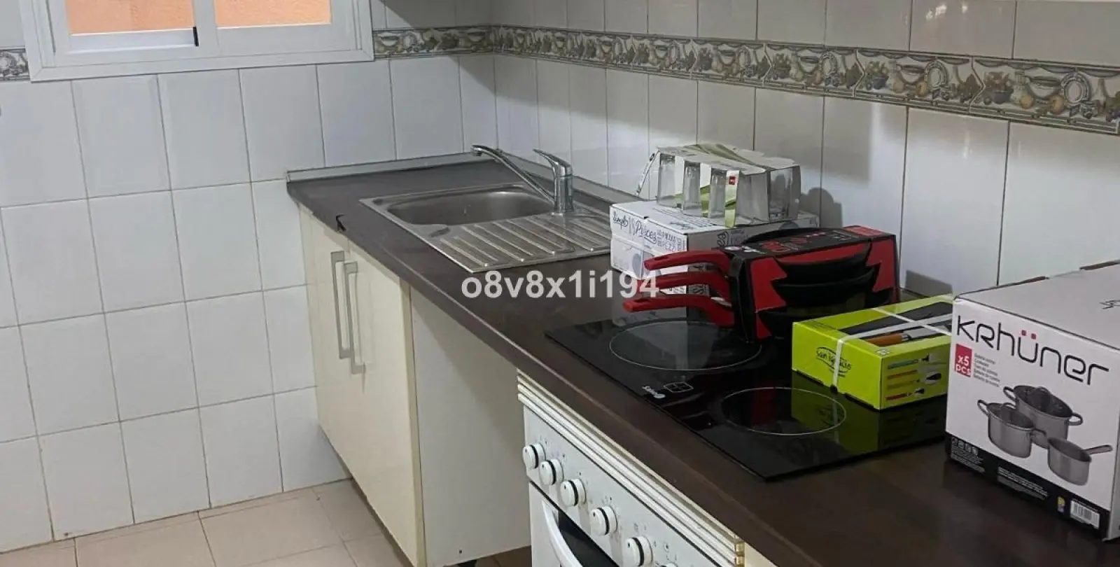 Продажа апартаментов на первом этаже в Casares 29
