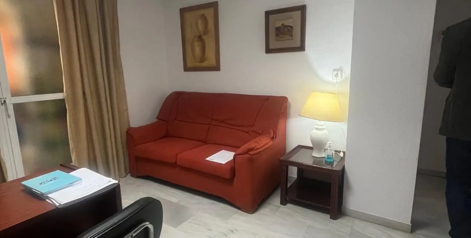 Продажа апартаментов на среднем этаже в Estepona 4
