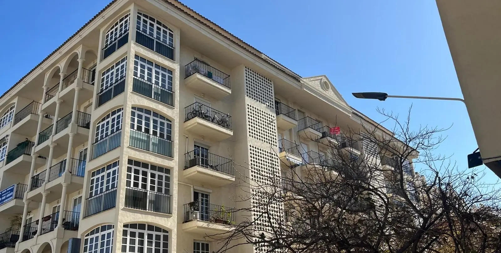 Продажа апартаментов на среднем этаже в Estepona 7