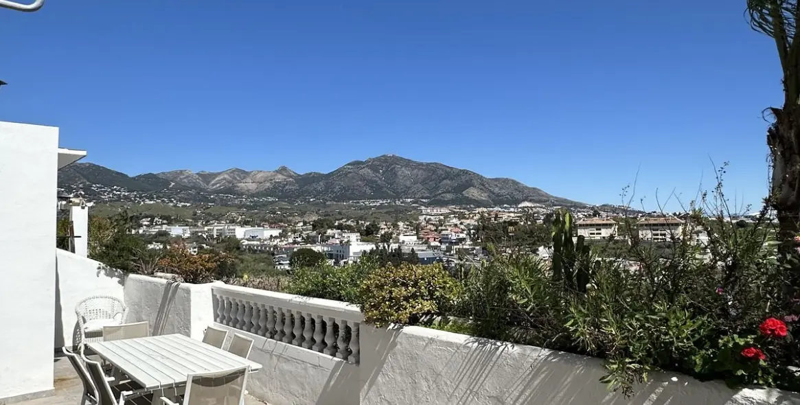 Sale of ground floor apartment in Fuengirola 29