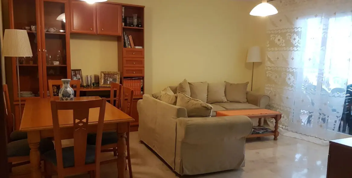 Продажа апартаментов на среднем этаже в Fuengirola 1