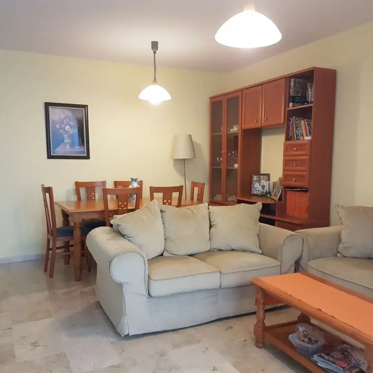 Venta de apartamento en planta media en Fuengirola