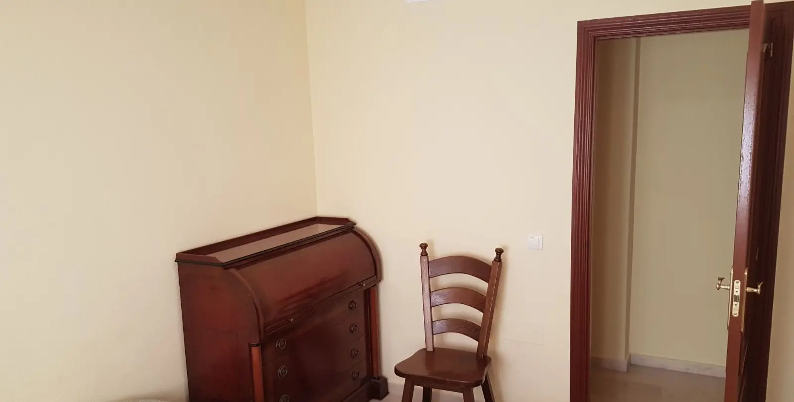 Venta de apartamento en planta media en Fuengirola 10