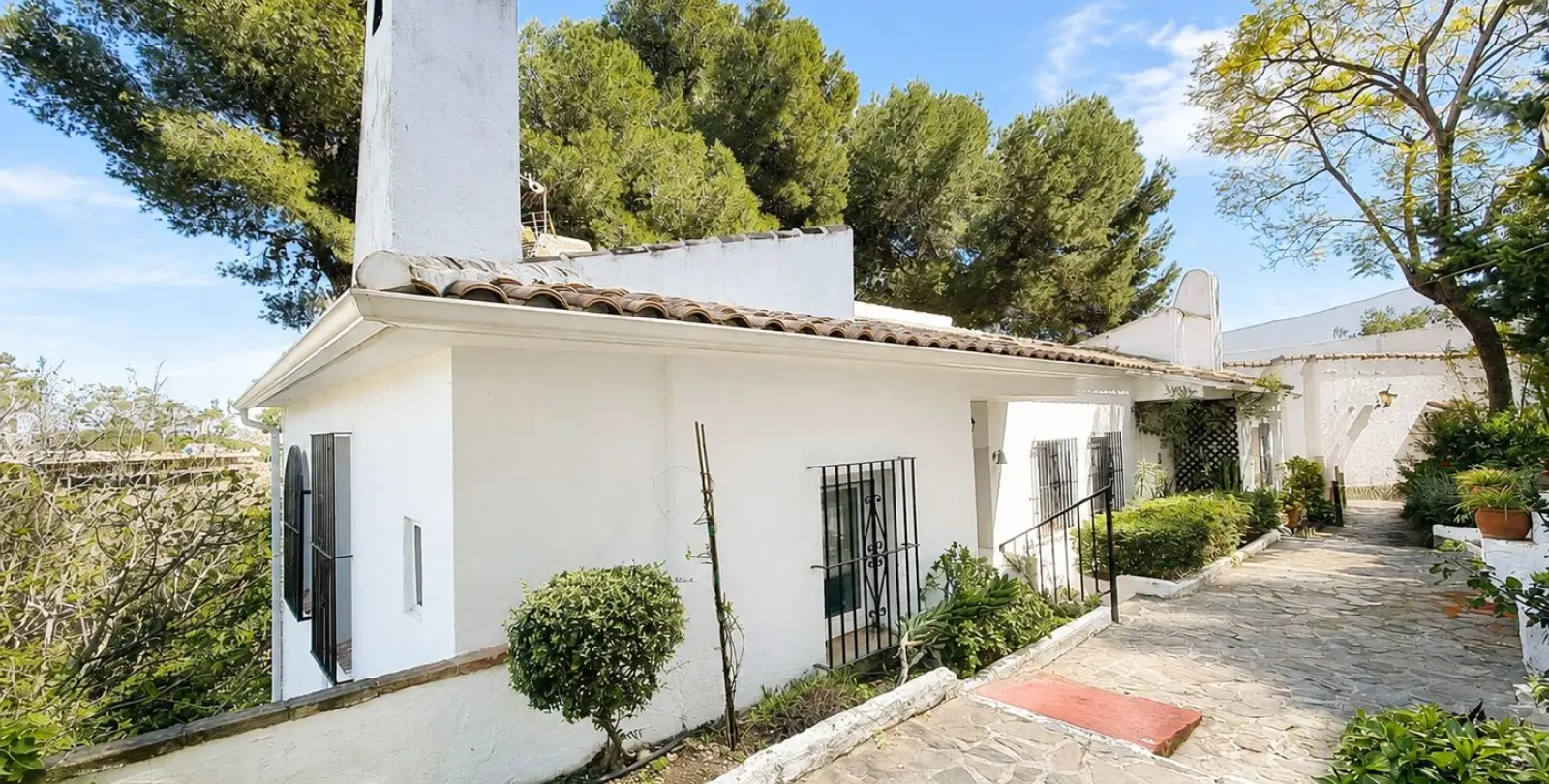 Продажа дома на две семьи в Benalmadena 16