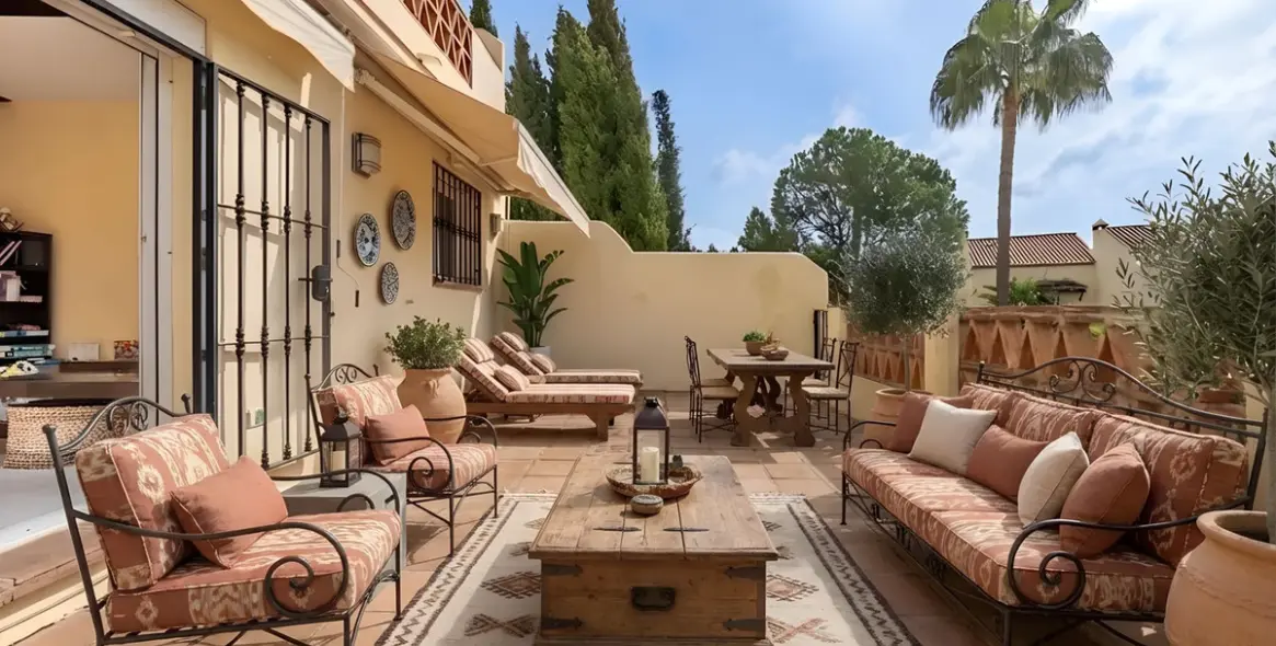 Продажа апартаментов на первом этаже в Aloha 2