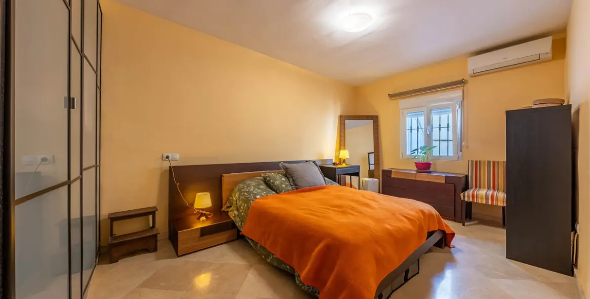 Продажа апартаментов на первом этаже в Aloha 5