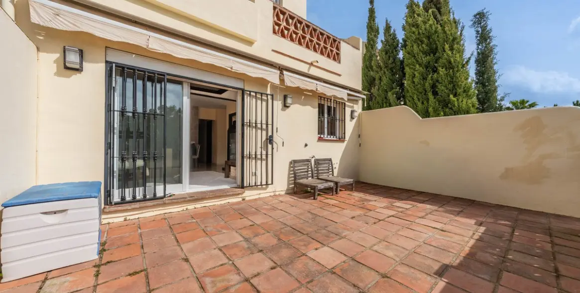 Продажа апартаментов на первом этаже в Aloha 13