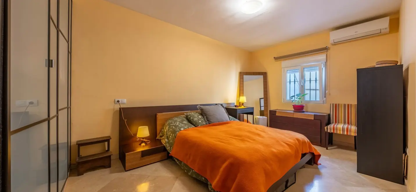 Sale of ground floor apartment in Aloha 4