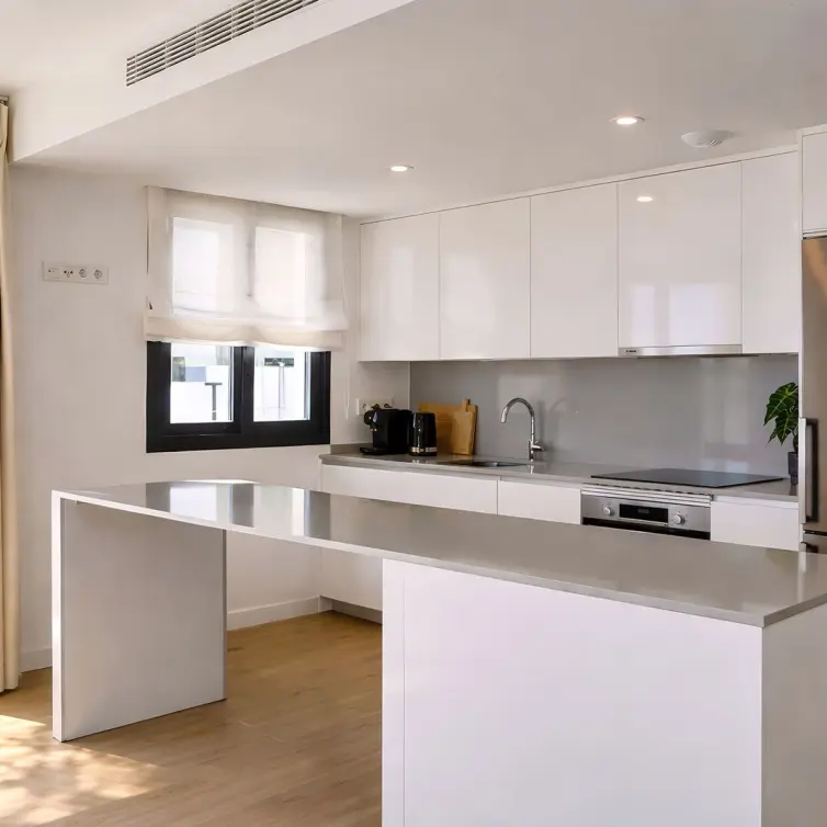 Sale of ground floor apartment in Estepona