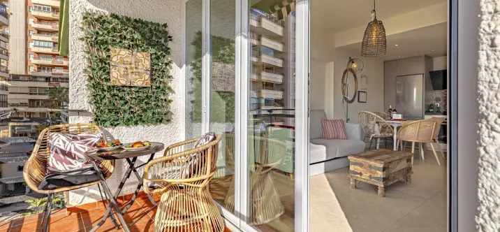 Sale of middle floor apartment in Marbella 2