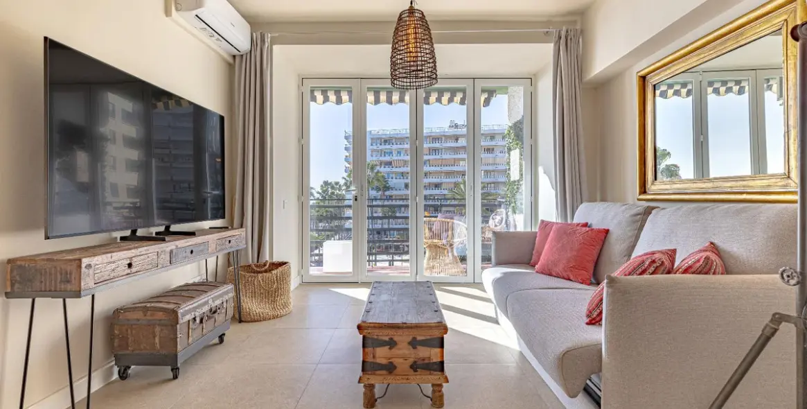 Venta de apartamento en planta media en Marbella 6