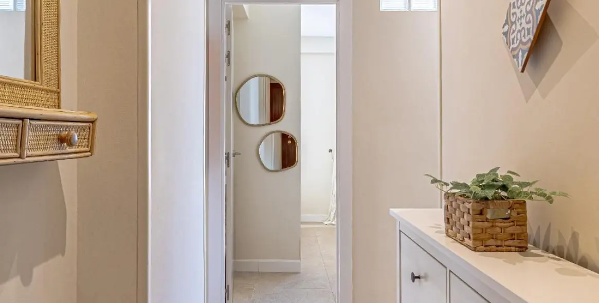 Venta de apartamento en planta media en Marbella 8