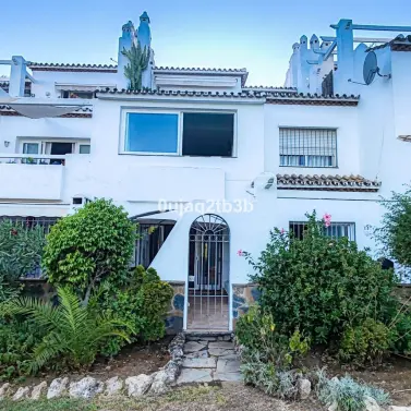 Продажа апартаментов на первом этаже в Nagüeles