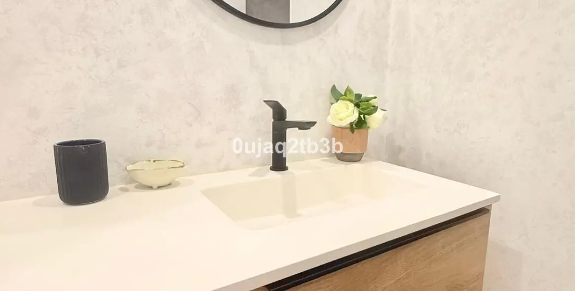 Продажа апартаментов на первом этаже в Nagüeles 18