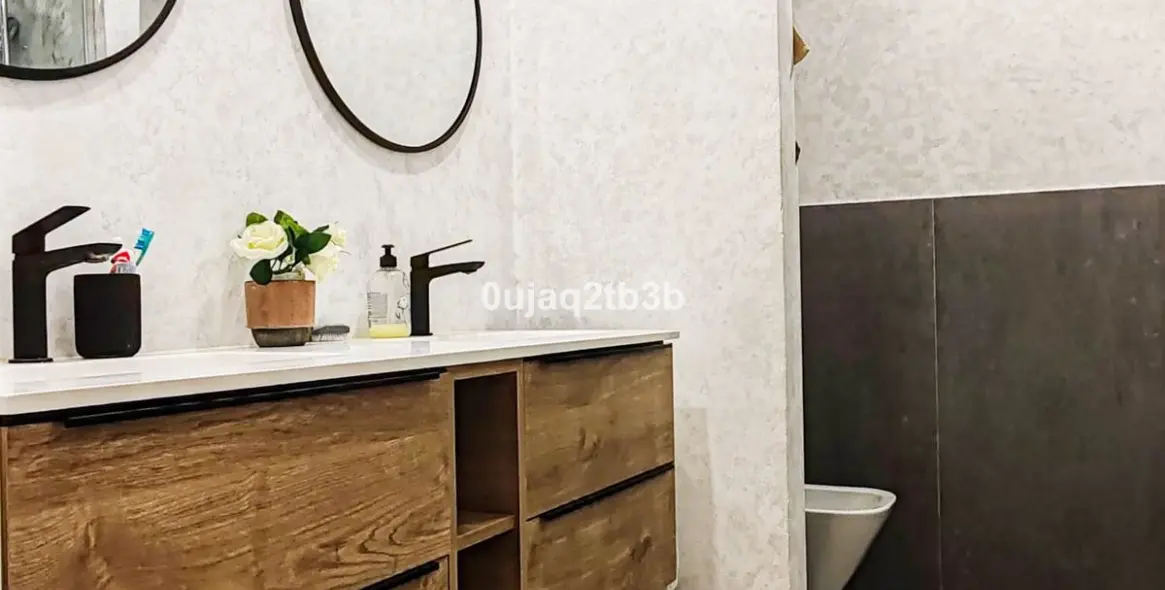 Продажа апартаментов на первом этаже в Nagüeles 42