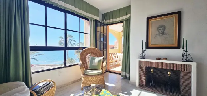 Продажа пентхауса в Calahonda 2