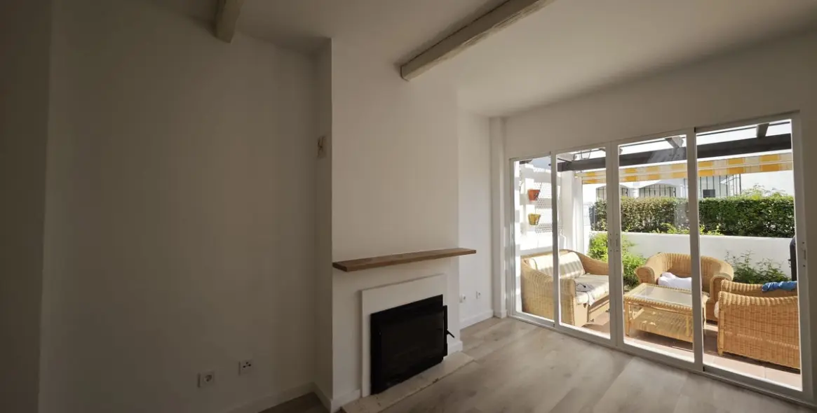 Продажа апартаментов на первом этаже в Benamara 3