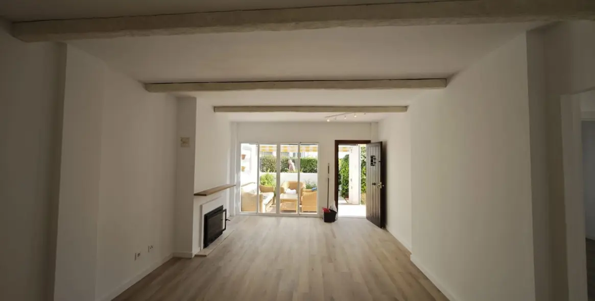 Продажа апартаментов на первом этаже в Benamara 4