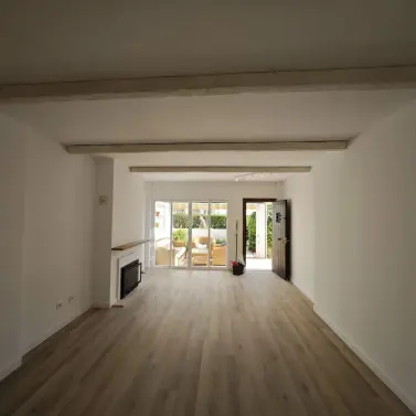 Продажа апартаментов на первом этаже в Benamara