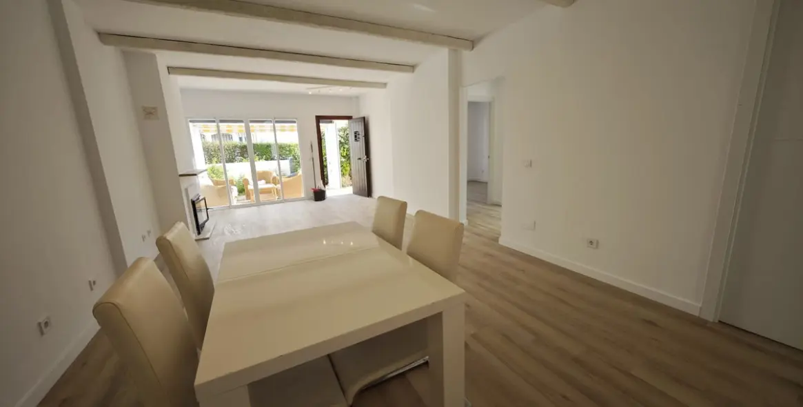 Продажа апартаментов на первом этаже в Benamara 6