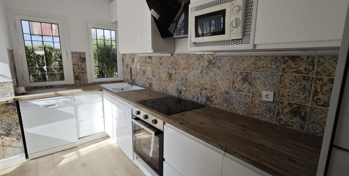 Продажа апартаментов на первом этаже в Benamara 10