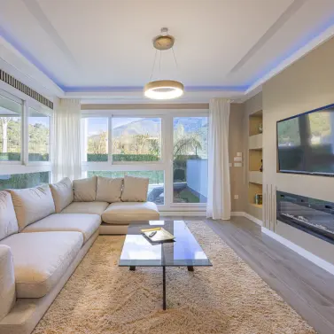 Venta de apartamento en planta baja en Benahavís