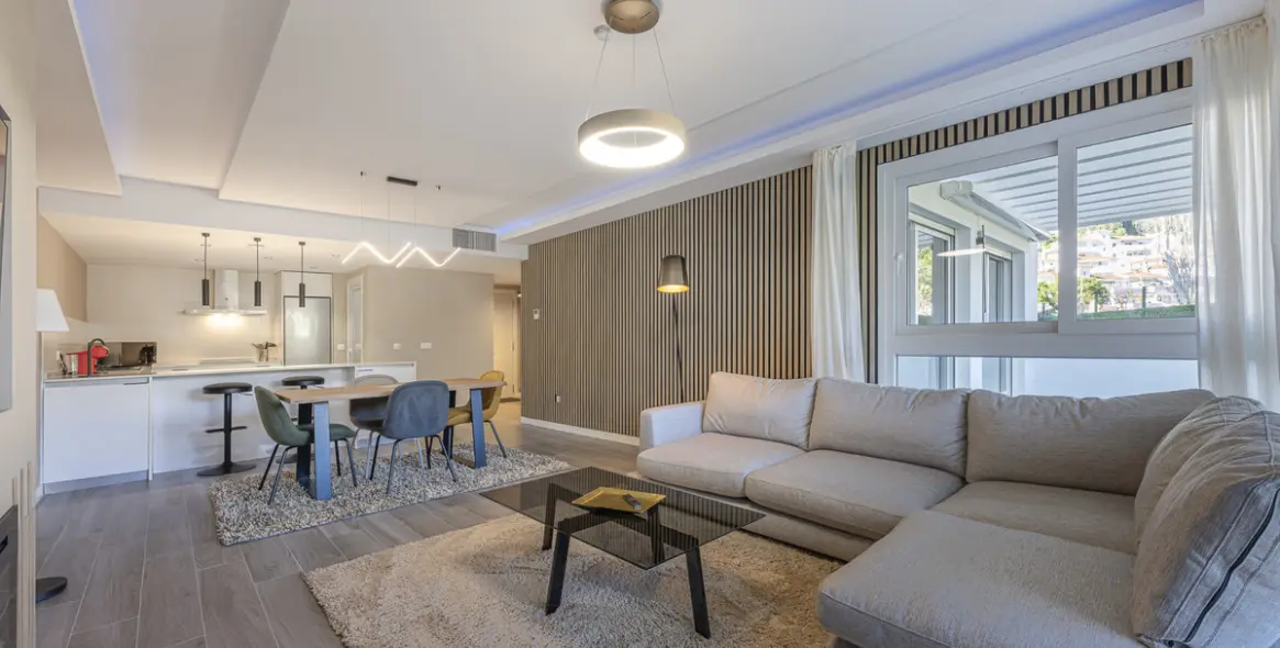 Venta de apartamento en planta baja en Benahavís 3