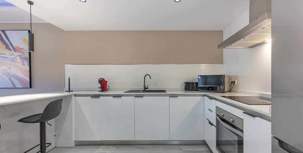 Venta de apartamento en planta baja en Benahavís 6