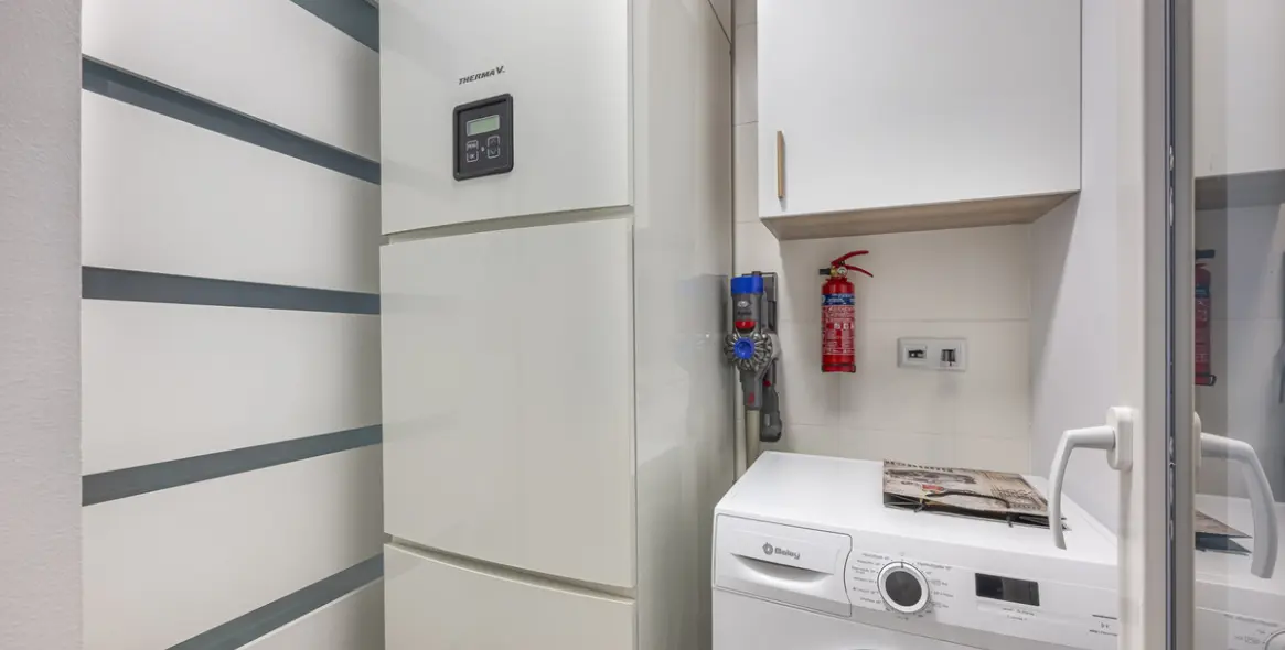 Venta de apartamento en planta baja en Benahavís 9