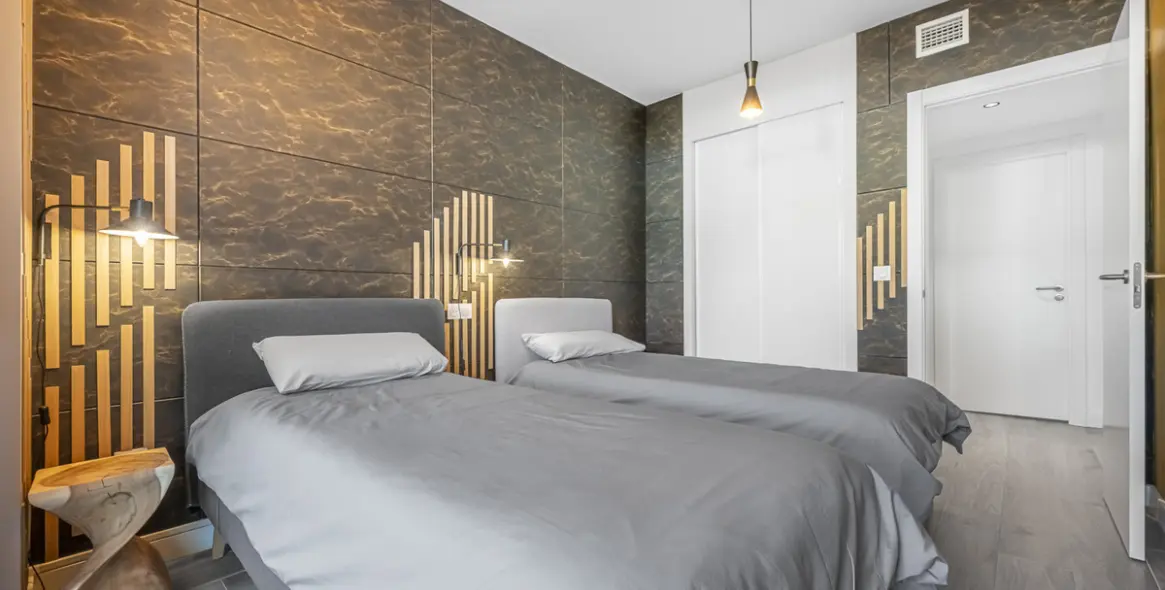 Venta de apartamento en planta baja en Benahavís 13
