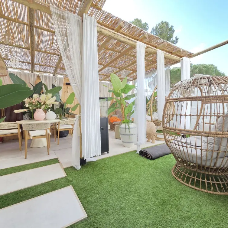 Sale of townhouse in Nueva Andalucía