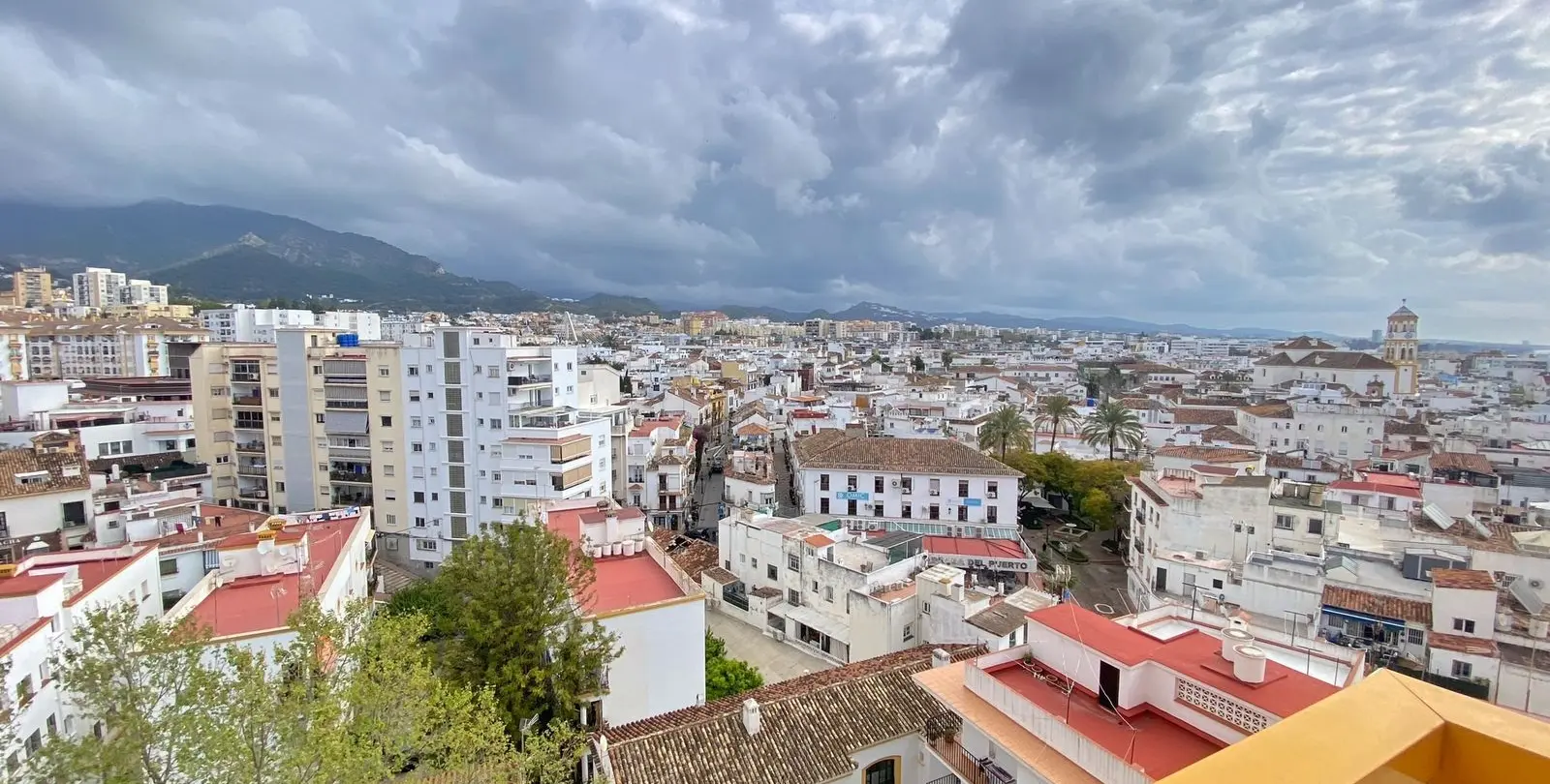 Sale of penthouse in Marbella 16