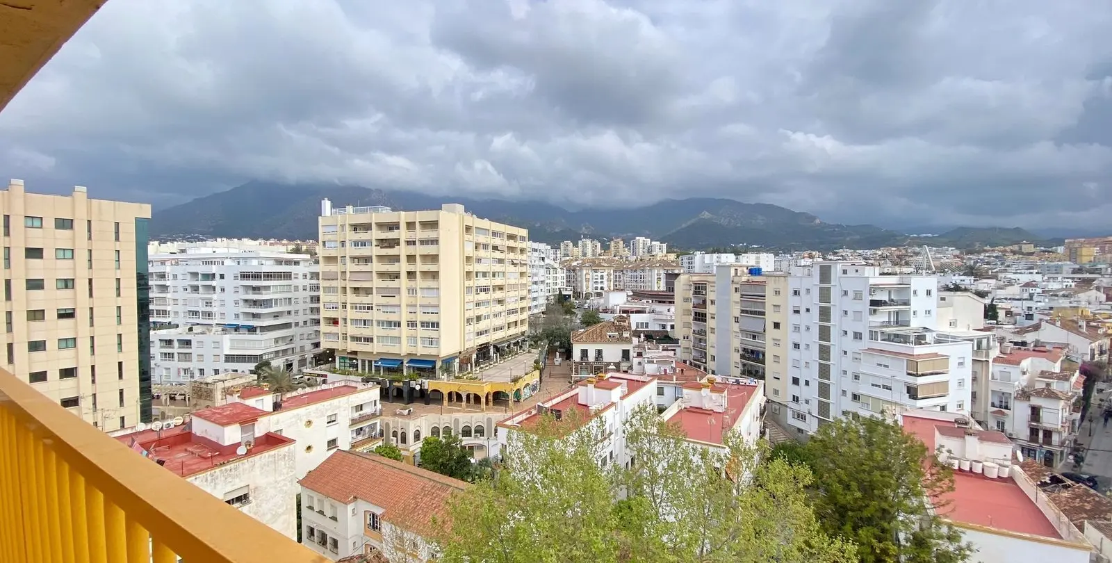 Sale of penthouse in Marbella 17
