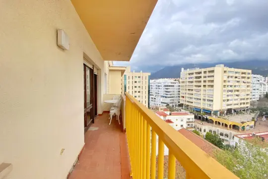 Image 18 thumb