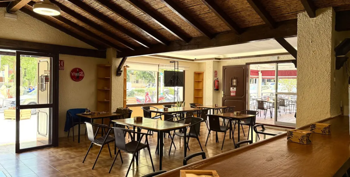 Sale of restaurant in Marbella 25