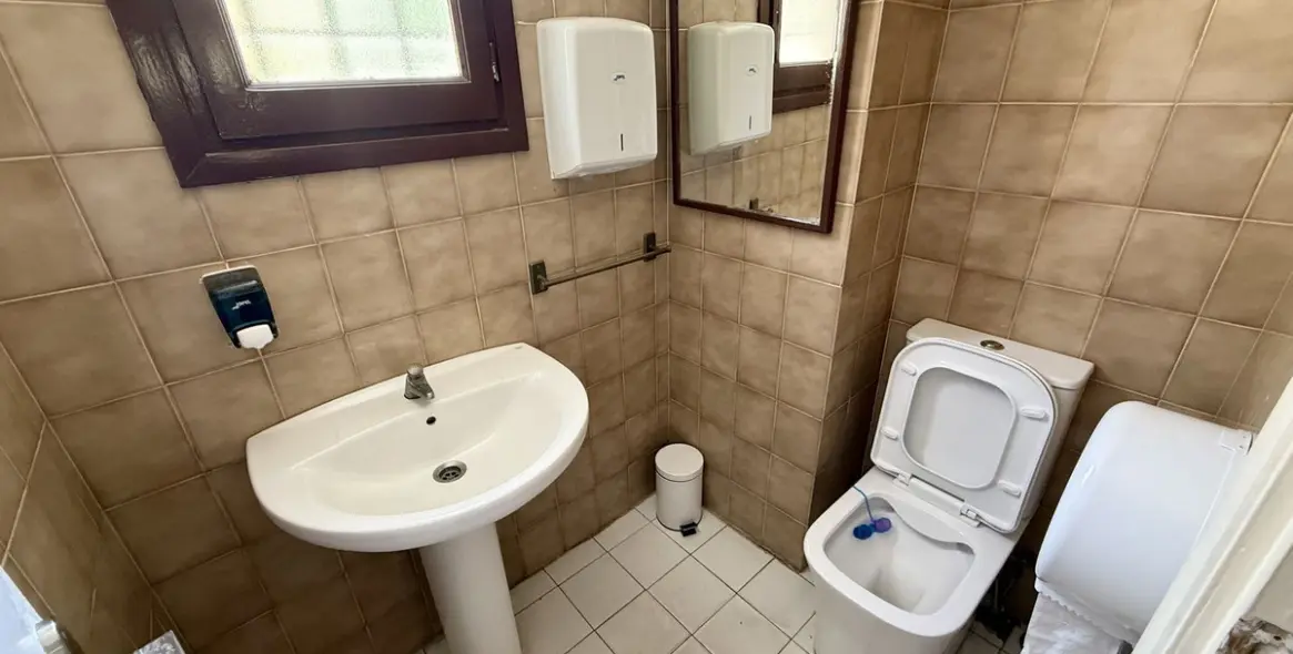 Sale of restaurant in Marbella 29