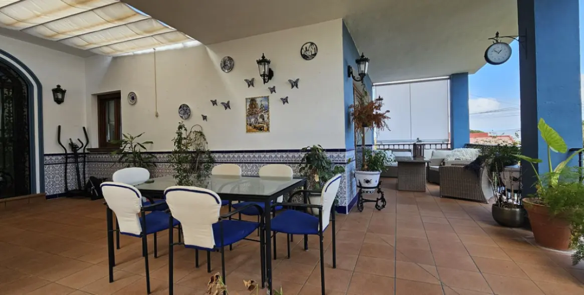 Sale of detached villa in Alhaurín de la Torre 8
